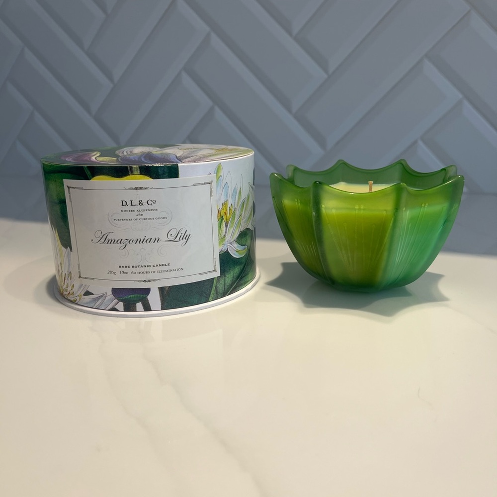 D.L. & Co. Amazonian Lily Candle